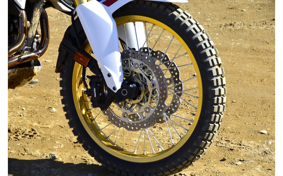 ホンダ アフリカツイン 完全新設計のオフローダー Dct仕様も 8枚目の写真 画像 レスポンス Response Jp ホンダ アフリカツイン 完全新設計のオフローダー Dct仕様も 8枚目の写真 画像 レスポンス Response Jp
