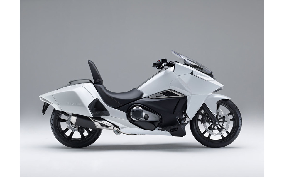 ホンダ 大型二輪 Nm4 シリーズ一部改良 Dctのセッティング変更など 12枚目の写真 画像 レスポンス Response Jp ホンダ 大型二輪 Nm4 シリーズ一部改良 Dctのセッティング変更など 12枚目の写真 画像 レスポンス Response Jp