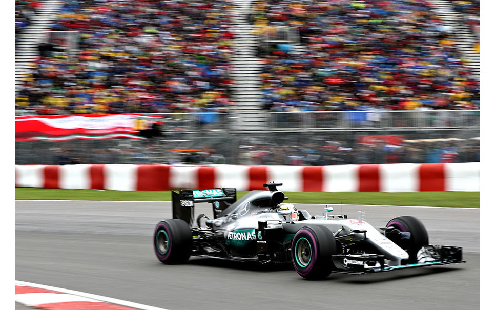 F1カナダgp ハミルトンが2連勝 ランキング首位のロズベルグは5位 13枚目の写真 画像 レスポンス Response Jp F1カナダgp ハミルトンが2連勝 ランキング首位のロズベルグは5位 13枚目の写真 画像 レスポンス Response Jp