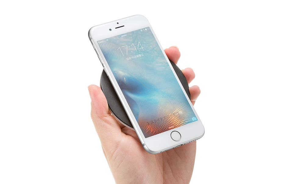 サンワサプライ 傾斜70度にも耐えるスマホ滑り止めシートを発売 2枚目の写真 画像 レスポンス Response Jp サンワサプライ 傾斜70度にも耐えるスマホ滑り止めシートを発売 2枚目の写真 画像 レスポンス Response Jp