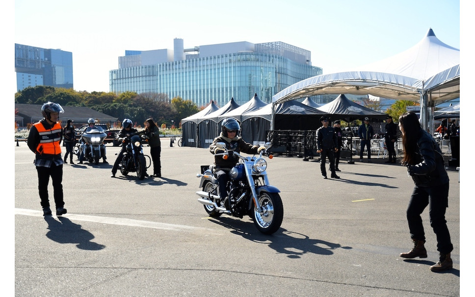 お台場でハーレーのことがわかる大試乗会 人気はミルウォーキーエイト搭載車 2枚目の写真 画像 レスポンス Response Jp