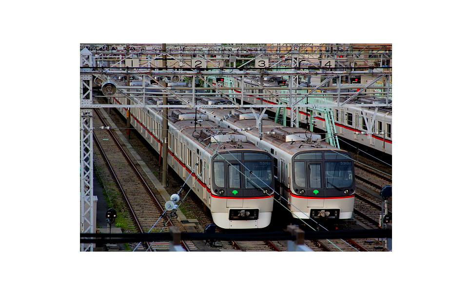 都営浅草線に新型電車 18年春デビュー 白いヤツ 引退へ 3枚目の写真 画像 レスポンス Response Jp 都営浅草線に新型電車 18年春デビュー 白いヤツ 引退へ 3枚目の写真 画像 レスポンス Response Jp