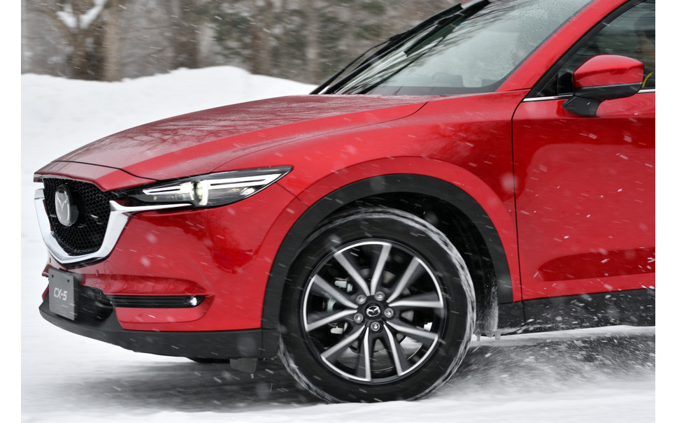 マツダ車が雪道にも強い理由とは 新型 Cx 5 で体感 4枚目の写真 画像 レスポンス Response Jp マツダ車が雪道にも強い理由とは 新型 Cx 5 で体感 4枚目の写真 画像 レスポンス Response Jp