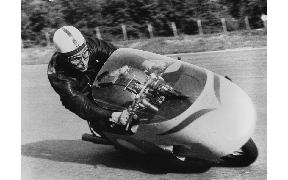 1964年のf1王者 ジョン サーティース氏が死去 ホンダでも活躍 9枚目の写真 画像 レスポンス Response Jp 1964年のf1王者 ジョン サーティース氏が死去 ホンダでも活躍 9枚目の写真 画像 レスポンス Response Jp