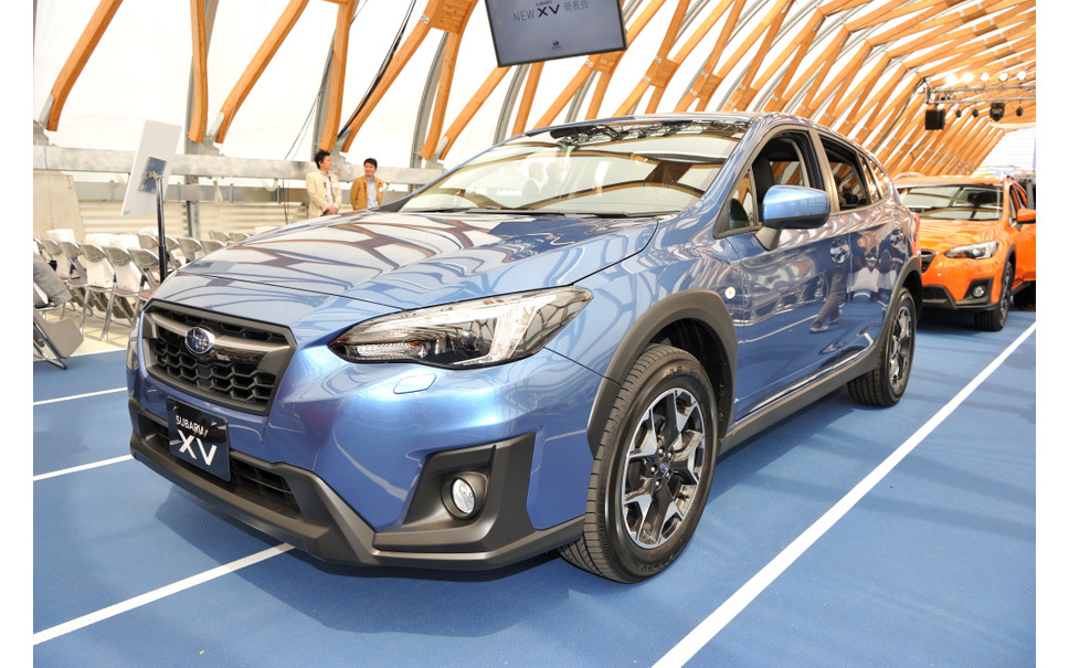 スバル Xv 新型 横浜ゴム Bluearth E70 を新車装着用タイヤとして納入開始 3枚目の写真 画像 レスポンス Response Jp スバル Xv 新型 横浜ゴム Bluearth E70 を新車装着用タイヤとして納入開始 3枚目の写真 画像 レスポンス Response Jp