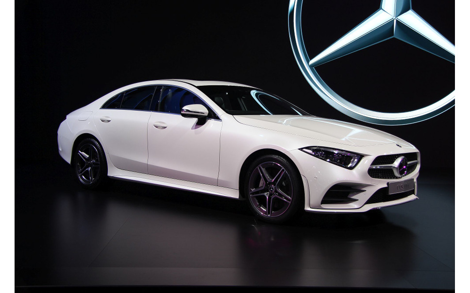 メルセデスベンツは新型 Cls 右ハンドル車を世界初公開 バンコクモーターショー18 7枚目の写真 画像 レスポンス Response Jp メルセデスベンツは新型 Cls 右ハンドル車を世界初公開 バンコクモーターショー18 7枚目の写真 画像 レスポンス Response Jp