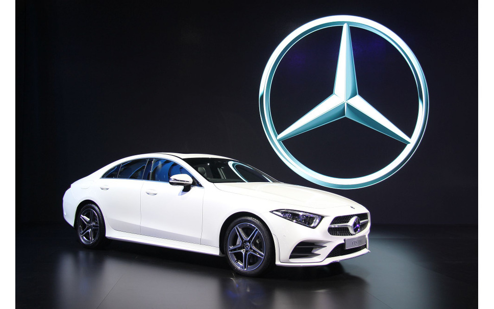 メルセデスベンツは新型 Cls 右ハンドル車を世界初公開 バンコクモーターショー18 6枚目の写真 画像 レスポンス Response Jp メルセデスベンツは新型 Cls 右ハンドル車を世界初公開 バンコクモーターショー18 6枚目の写真 画像 レスポンス Response Jp