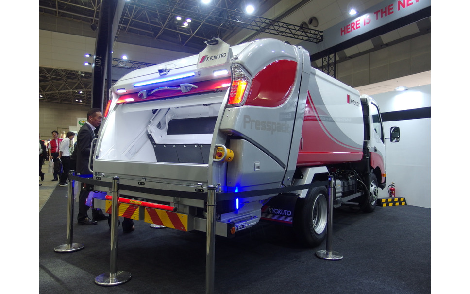 ゴミ収集車を近くで見た New環境展2018 詳細写真 11枚目の写真 画像 レスポンス Response Jp