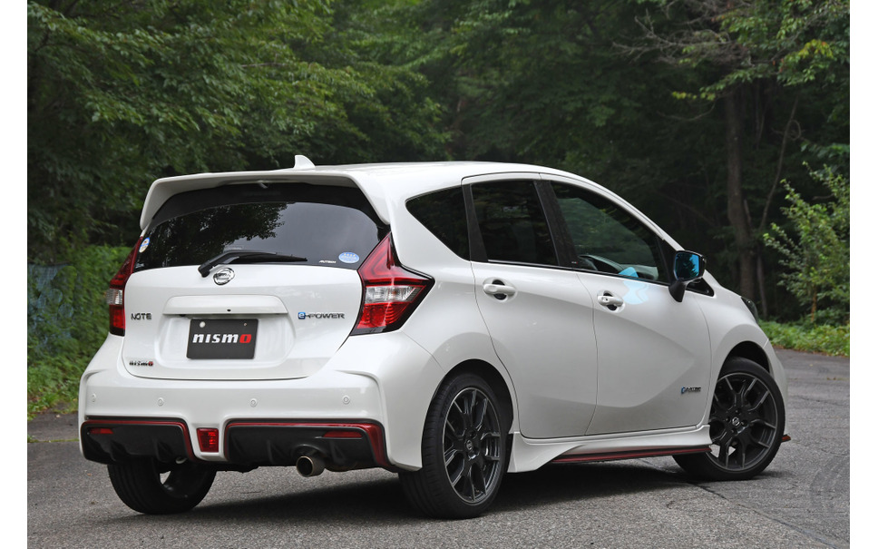 ワインディングで最高に楽しい仕上がり 電動車の未来を感じる ノート Eパワー Nismo ニスモパーツ装着車 試乗 2枚目の写真 画像 レスポンス Response Jp ワインディングで最高に楽しい仕上がり 電動車の未来を感じる ノート Eパワー Nismo ニスモパーツ装着車 試乗 2枚目の写真 画像 レスポンス Response Jp