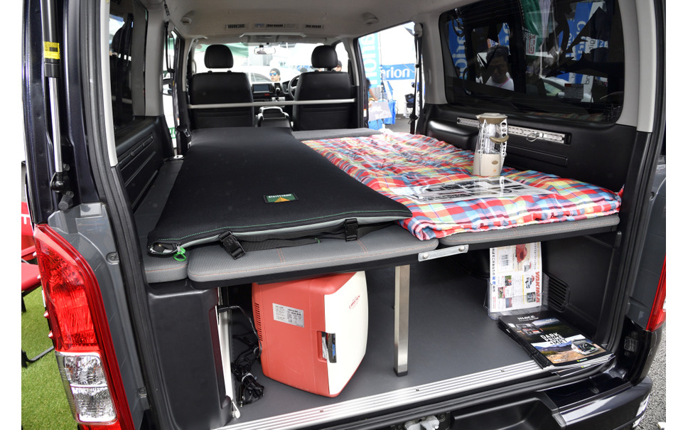 サーキットで車中泊をお薦めするモデリスタ 金曜から 土日続けて 24時間レースなど 4枚目の写真 画像 レスポンス Response Jp