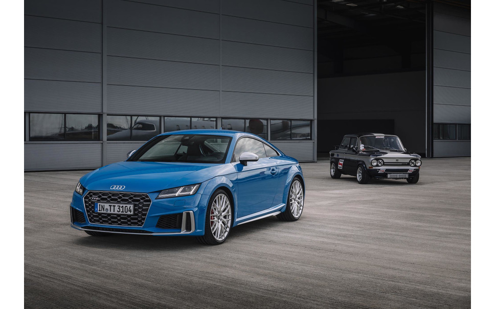 アウディ Tts 海外試乗 これほどの万能スポーツカーは他に見ない 岡本幸一郎 12枚目の写真 画像 レスポンス Response Jp アウディ Tts 海外試乗 これほどの万能スポーツカーは他に見ない 岡本幸一郎 12枚目の写真 画像 レスポンス Response Jp