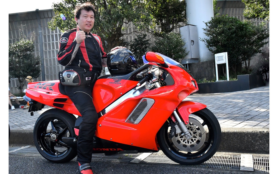 バブル直後 5万円で発売された伝説のバイクに出会った 知る人ぞ知る ホンダnr とは 9枚目の写真 画像 レスポンス Response Jp バブル直後 5万円で発売された伝説のバイクに出会った 知る人ぞ知る ホンダnr とは 9枚目の写真 画像 レスポンス Response Jp