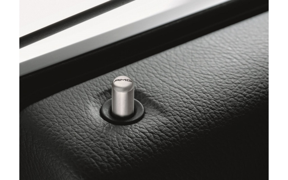 メルセデスベンツ Aクラス 新型 予約受付開始 322万円から 44枚目の写真 画像 レスポンス Response Jp メルセデスベンツ Aクラス 新型 予約受付開始 322万円から 44枚目の写真 画像 レスポンス Response Jp