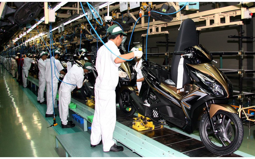 ホンダ ベトナムでの二輪車累計生産2500万台を達成 2枚目の写真 画像 レスポンス Response Jp ホンダ ベトナムでの二輪車累計生産2500万台を達成 2枚目の写真 画像 レスポンス Response Jp