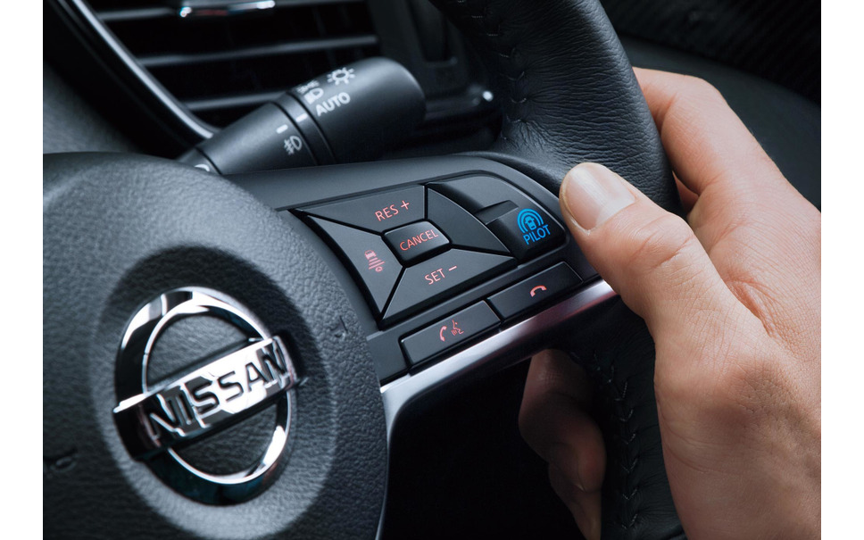 プロパイロット車万台販売 すごい財産 日産の自動運転 その先 は オートモーティブワールド19 2枚目の写真 画像 レスポンス Response Jp