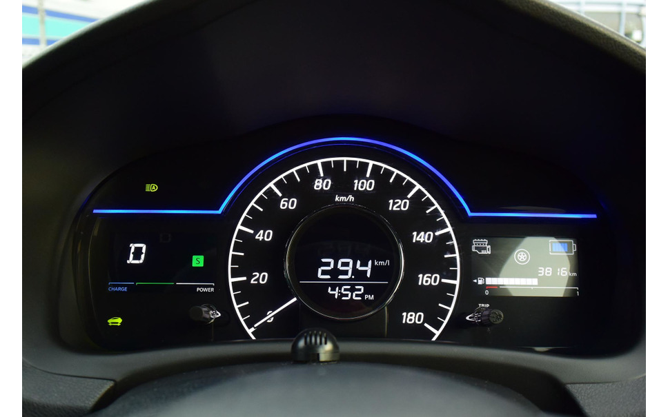 日産 ノートe Power 3500km試乗 遠乗りに向かない という当初の予想は大きく覆された 後編 13枚目の写真 画像 レスポンス Response Jp 日産 ノートe Power 3500km試乗 遠乗りに向かない という当初の予想は大きく覆された 後編 13枚目の写真 画像 レスポンス Response Jp