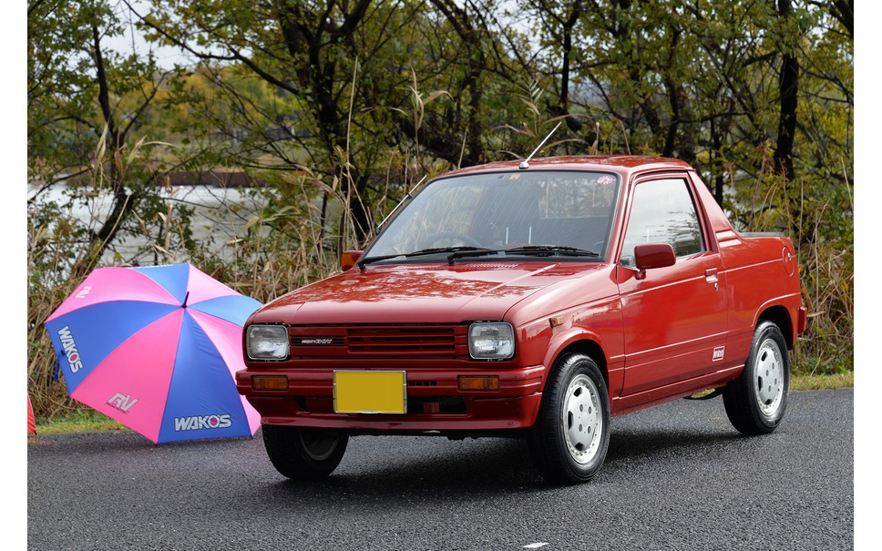 ゆるキャラと旧車がコラボ 世界キャラクターさみっとin羽生でクラシックカーの展示 13枚目の写真 画像 レスポンス Response Jp ゆるキャラと旧車がコラボ 世界キャラクターさみっとin羽生でクラシックカーの展示 13枚目の写真 画像 レスポンス Response Jp