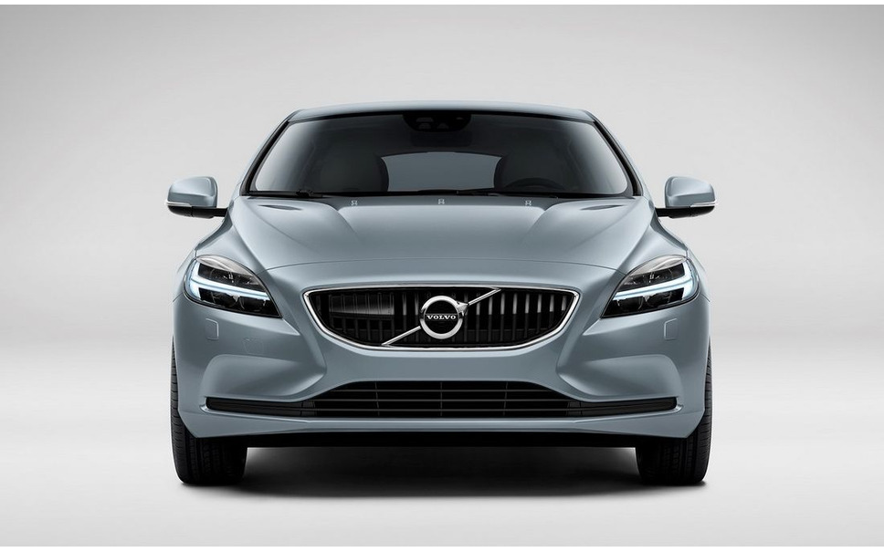 ボルボ V40 改良新型まとめ フルモデルチェンジ並の大幅改良 価格やセグメント比較 試乗記 6枚目の写真 画像 レスポンス Response Jp ボルボ V40 改良新型まとめ フルモデルチェンジ並の大幅改良 価格やセグメント比較 試乗記 6枚目の写真 画像 レスポンス Response Jp