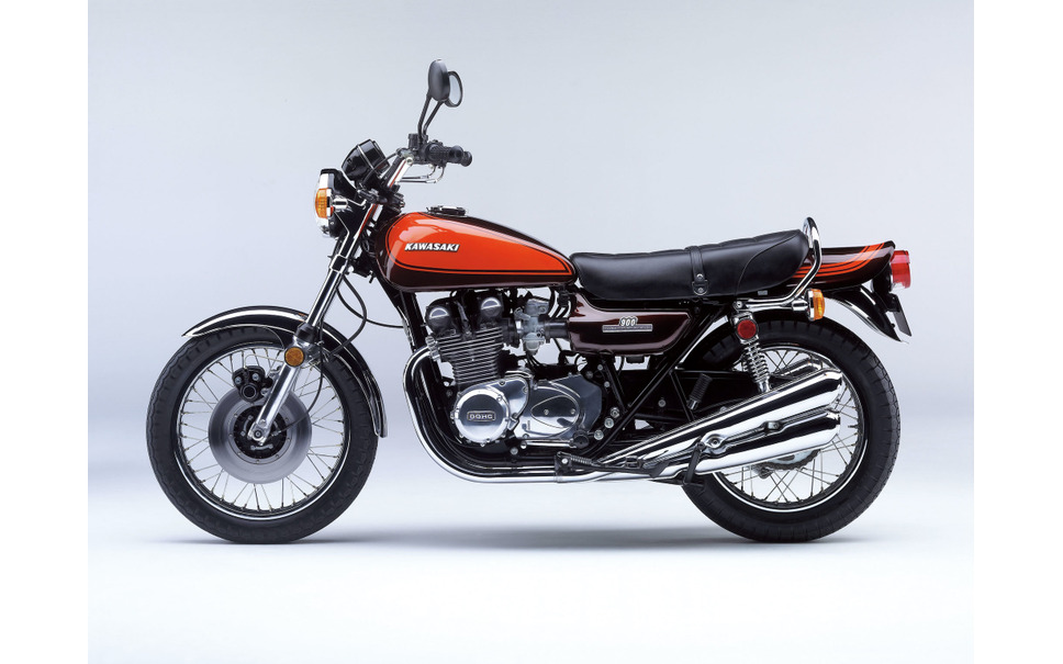 カワサキ Z2 と Z1 のシリンダーヘッド カットモデルを限定販売 3枚目の写真 画像 レスポンス Response Jp