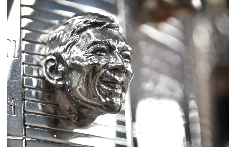 インディ500 佐藤琢磨 伝統あるトロフィーの 顔 がふたつに 3枚目の写真 画像 レスポンス Response Jp インディ500 佐藤琢磨 伝統あるトロフィーの 顔 がふたつに 3枚目の写真 画像 レスポンス Response Jp