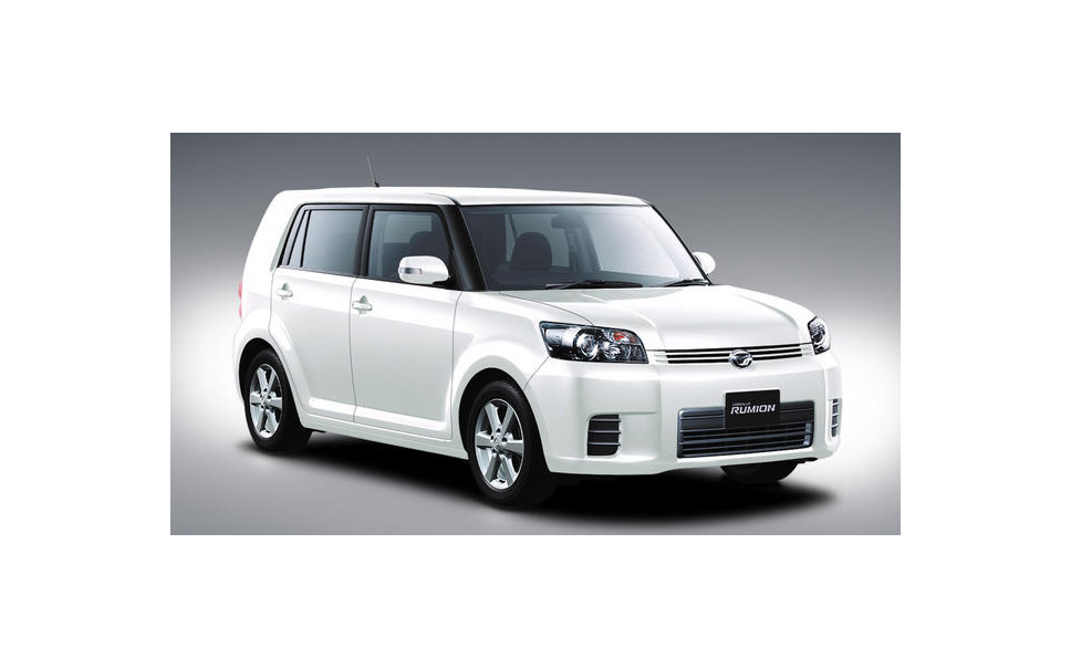 トヨタ カローラルミオン 特別仕様車 1枚目の写真 画像 レスポンス Response Jp