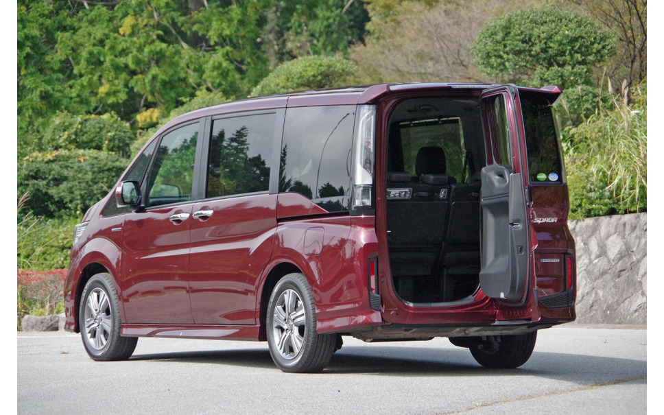 ホンダ ステップワゴン 次期型 登場は21年秋 わくわくゲート廃止の可能性も 4枚目の写真 画像 レスポンス Response Jp ホンダ ステップワゴン 次期型 登場は21年秋 わくわくゲート廃止の可能性も 4枚目の写真 画像 レスポンス Response Jp