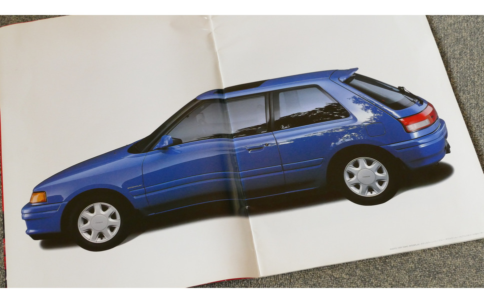 スターレットとアルファロメオが 国産車vs輸入車の 似たもの同士 懐かしのカーカタログ 6枚目の写真 画像 レスポンス Response Jp