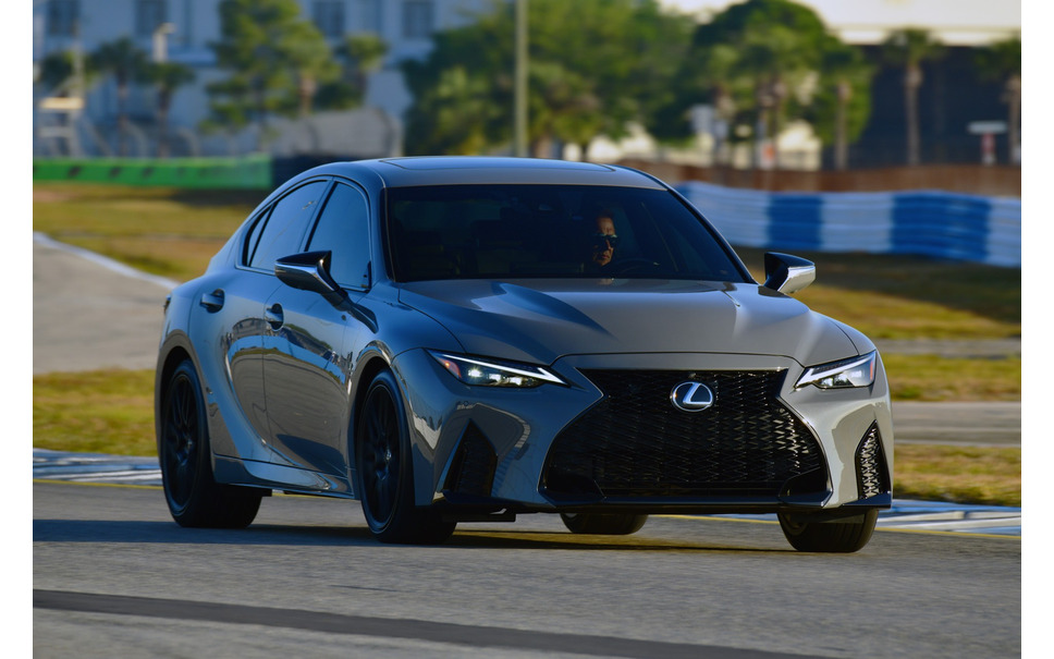 レクサス Is 500 F Sportパフォーマンス に限定 ローンチエディション 今秋北米で発売 5枚目の写真 画像 レスポンス Response Jp レクサス Is 500 F Sportパフォーマンス に限定 ローンチエディション 今秋北米で発売 5枚目の写真 画像 レスポンス Response Jp
