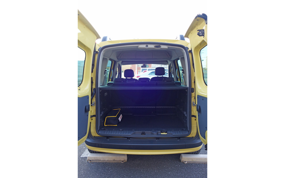 ルノー カングー 650km試乗 一言で表現するなら げにも素晴らしき前時代の遺物 13枚目の写真 画像 レスポンス Response Jp