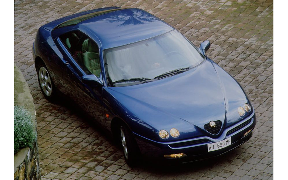 ランチアの名車 デルタhfインテグラーレ 純正パーツを拡大 アルファロメオとフィアットも 8枚目の写真 画像 レスポンス Response Jp ランチアの名車 デルタhfインテグラーレ 純正パーツを拡大 アルファロメオとフィアットも 8枚目の写真 画像 レスポンス Response Jp