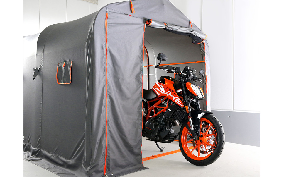 大型車2台収容の簡易バイクガレージ登場 1台ならメンテやカスタムも 7枚目の写真 画像 レスポンス Response Jp 大型車2台収容の簡易バイクガレージ登場 1台ならメンテやカスタムも 7枚目の写真 画像 レスポンス Response Jp