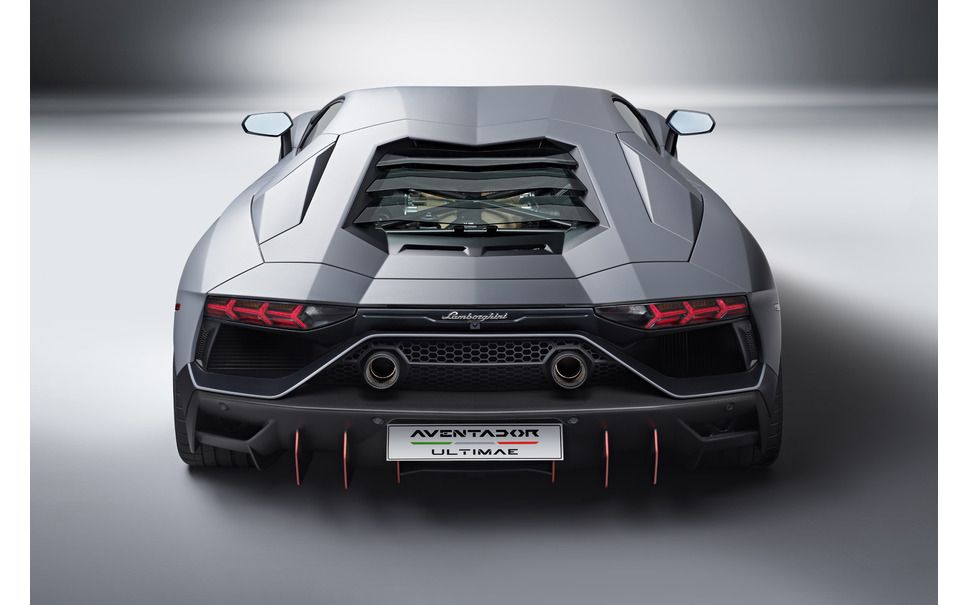 ランボルギーニ アヴェンタドール とv12 ファイナルモデルの実車発表 グッドウッド21 10枚目の写真 画像 レスポンス Response Jp