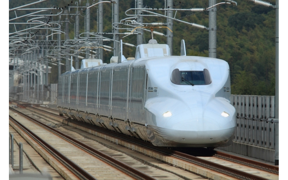 山陽・九州新幹線では『さくら』が減便される。
