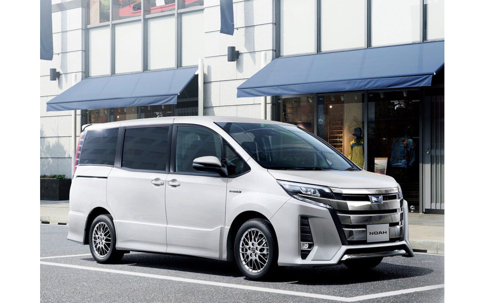 トヨタ ノア ヴォクシー 新型デビューは22年1月 4代25年 写真42点 38枚目の写真 画像 レスポンス Response Jp