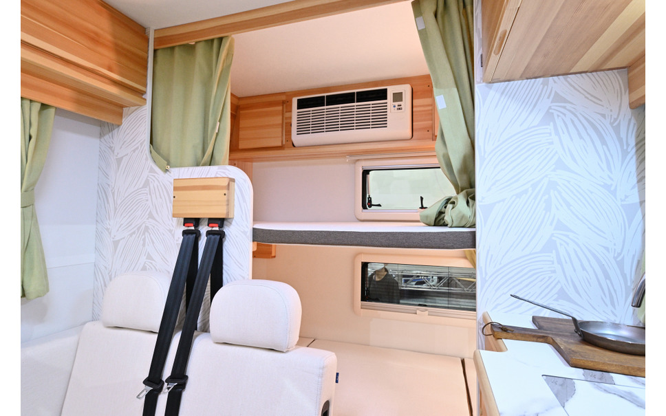 AtoZ「アンソニー ライト」の二段ベッド