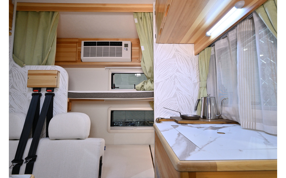 AtoZ「アンソニー ライト」の二段ベッド