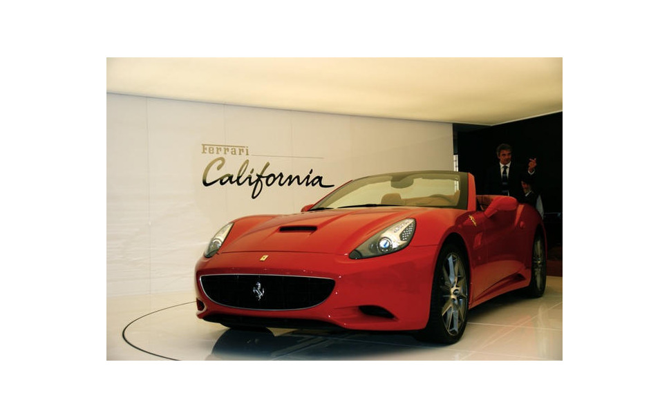 フェラーリ カリフォルニア 日本発売へ 価格は 2360万円 14枚目の写真 画像 レスポンス Response Jp フェラーリ カリフォルニア 日本発売へ 価格は 2360万円 14枚目の写真 画像 レスポンス Response Jp