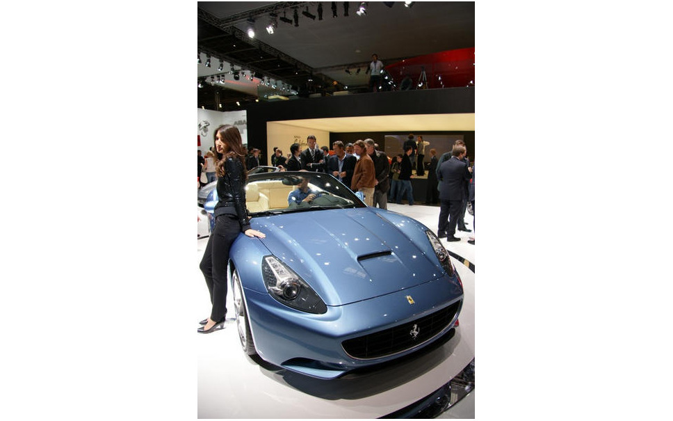 フェラーリ カリフォルニア 日本発売へ 価格は 2360万円 23枚目の写真 画像 レスポンス Response Jp
