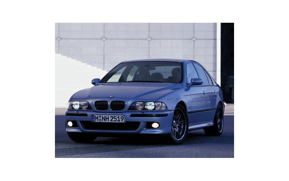 アメリカでのbmw人気はホンモノ 自動車雑誌のコンテストで3車が最優秀 3枚目の写真 画像 レスポンス Response Jp アメリカでのbmw人気はホンモノ 自動車雑誌のコンテストで3車が最優秀 3枚目の写真 画像 レスポンス Response Jp