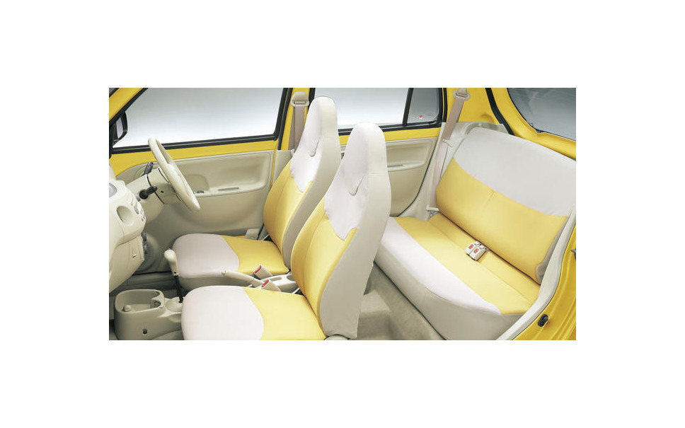 ダイハツ エッセの中古車情報について紹介 外観の特徴も解説 カーナリズム ダイハツ エッセの中古車情報について紹介 外観の特徴も解説 カーナリズム