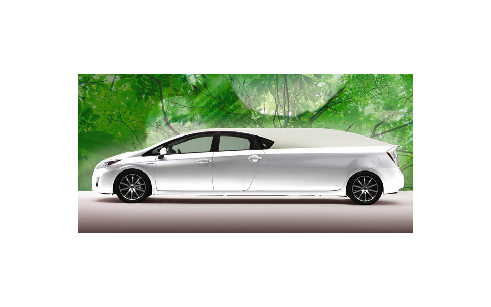 新型 プリウス 霊柩車 発売 1枚目の写真 画像 レスポンス Response Jp