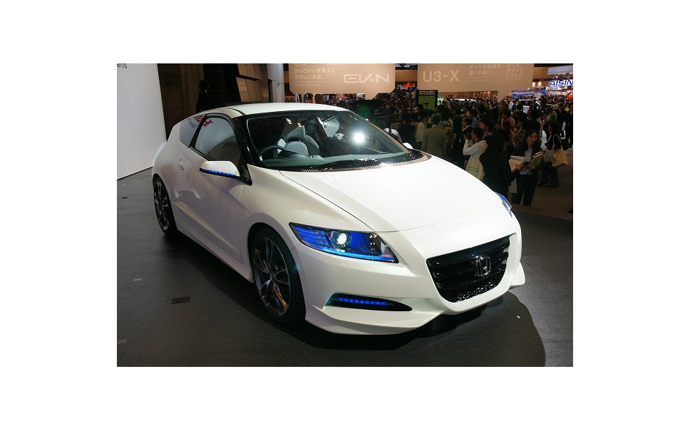 東京モーターショー09 ホンダ Cr Zコンセプト 現実的な部分が見え隠れ 1枚目の写真 画像 レスポンス Response Jp 東京モーターショー09 ホンダ Cr Zコンセプト 現実的な部分が見え隠れ 1枚目の写真 画像 レスポンス Response Jp