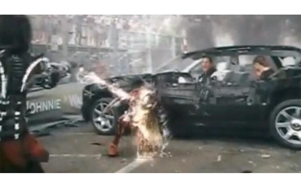 動画 映画 Iron Man2 でロールスロイスを派手に破壊 6枚目の写真 画像 レスポンス Response Jp 動画 映画 Iron Man2 でロールスロイスを派手に破壊 6枚目の写真 画像 レスポンス Response Jp