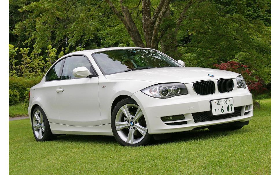 写真蔵 Bmw 120iクーペ エネルギー回生も搭載し燃費向上 23枚目の写真 画像 レスポンス Response Jp