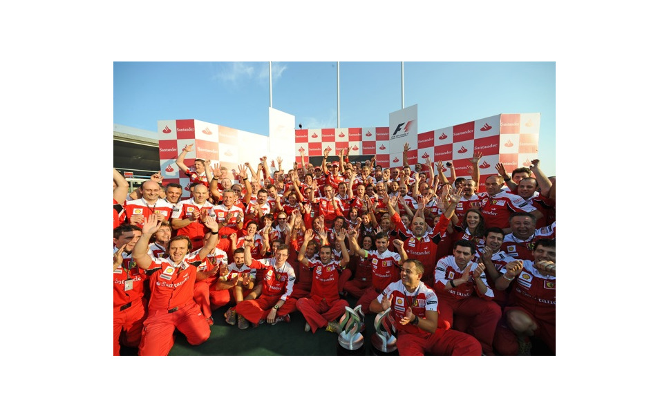 F1イタリアgp 決勝 神経戦を勝ち抜いたアロンソ 1枚目の写真 画像 レスポンス Response Jp F1イタリアgp 決勝 神経戦を勝ち抜いたアロンソ 1枚目の写真 画像 レスポンス Response Jp