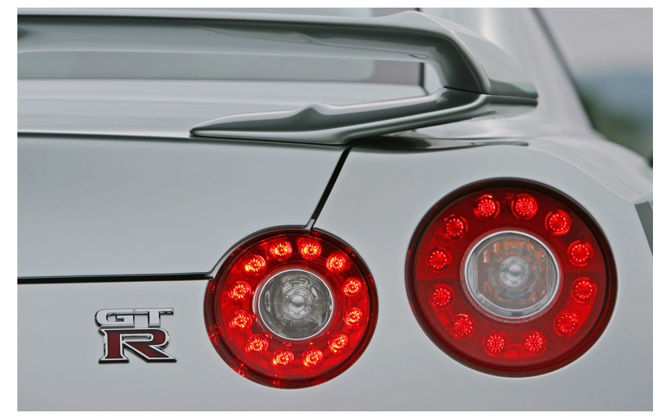 実燃費対決 歴代 Gt R が叩き出した意外な数字とは 1枚目の写真 画像 レスポンス Response Jp