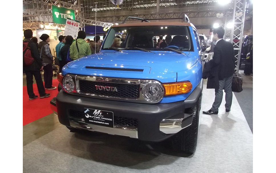 東京オートサロン11 車中泊仕様 Fjクルーザー 2枚目の写真 画像 レスポンス Response Jp