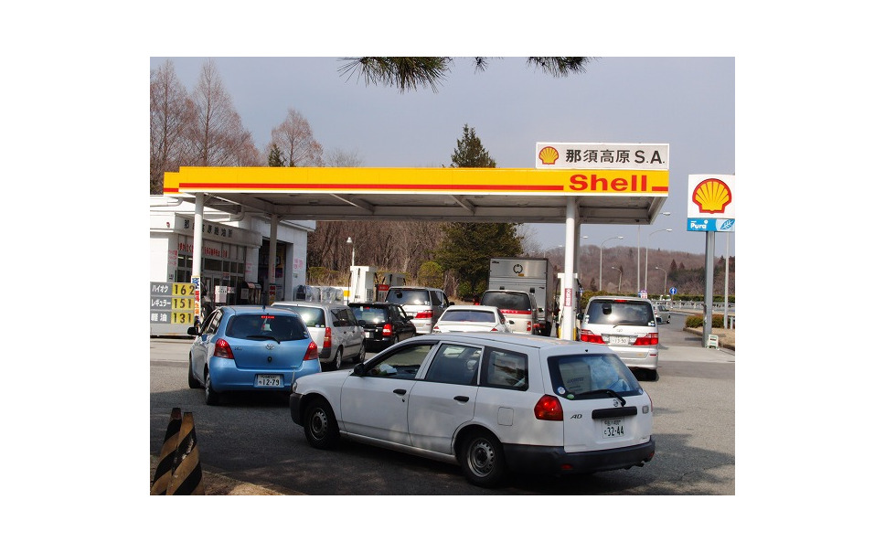 特集クルマと震災 深刻なガソリン不足はなぜ起きたのか 3枚目の写真 画像 レスポンス Response Jp 特集クルマと震災 深刻なガソリン不足はなぜ起きたのか 3枚目の写真 画像 レスポンス Response Jp