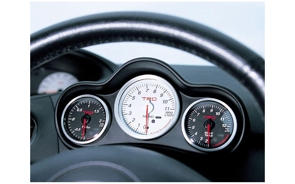 ヴィッツ をスタイリッシュに 3連メーターカバー 1枚目の写真 画像 レスポンス Response Jp