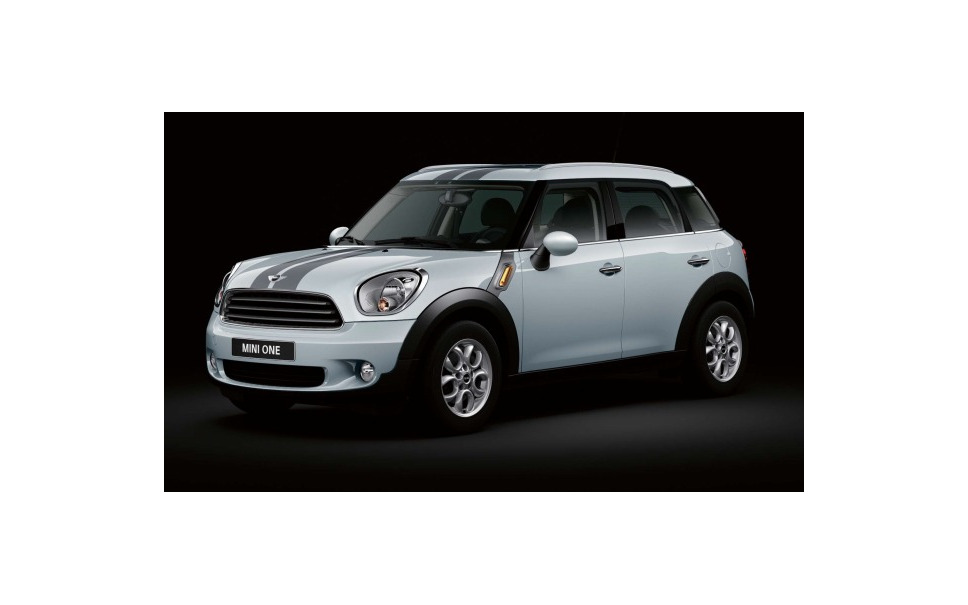 Miniの日本発売10周年 クロスオーバー バッキンガム 4枚目の写真 画像 レスポンス Response Jp